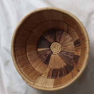 Handwoven medium bowl